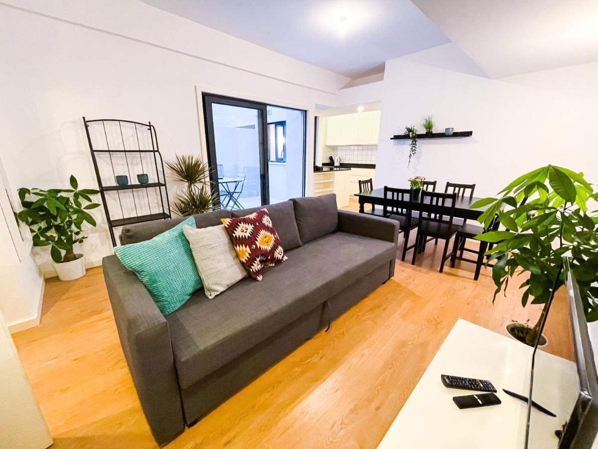 Travel And Live Apartments Порту Экстерьер фото
