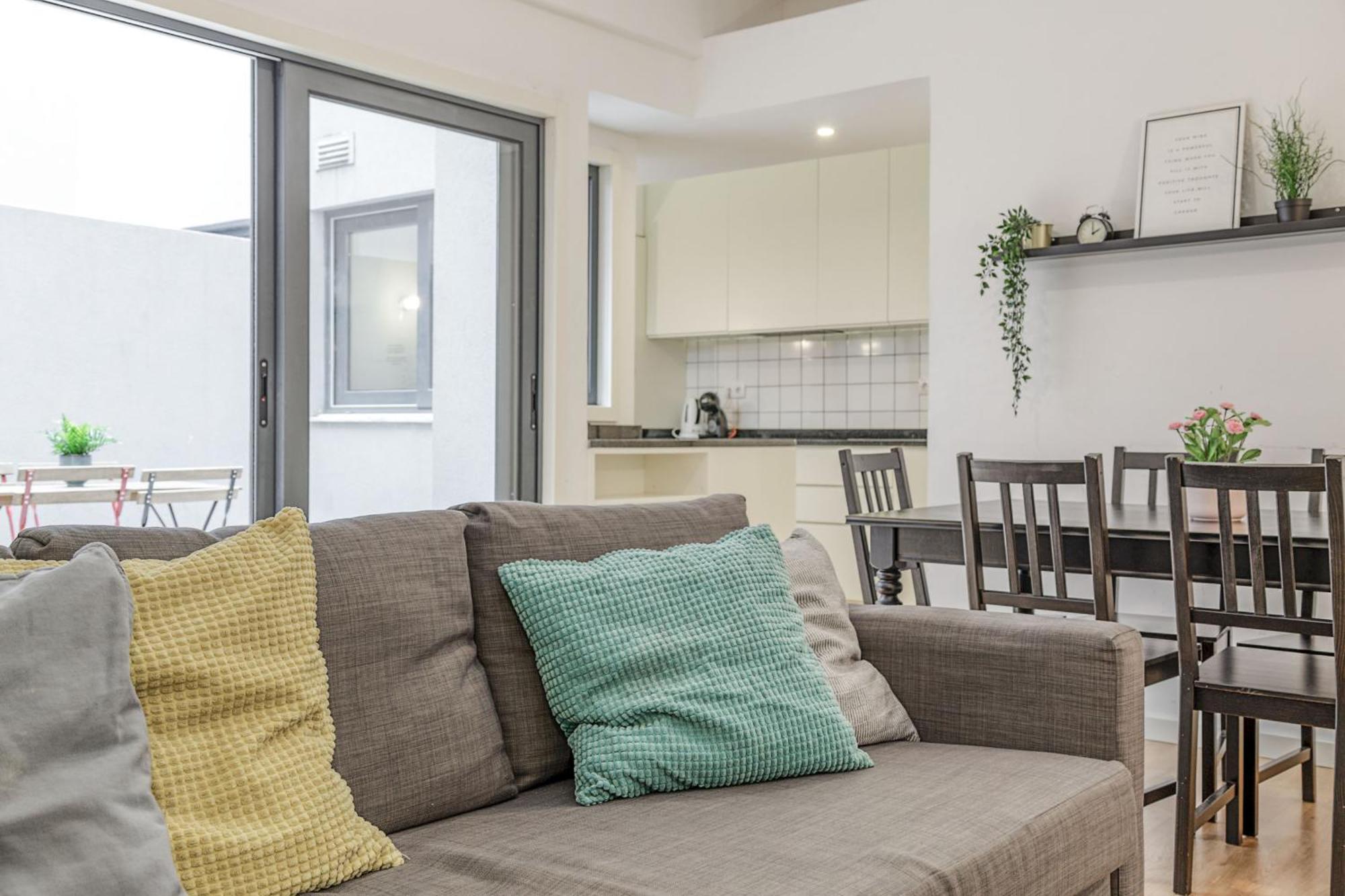 Travel And Live Apartments Порту Экстерьер фото
