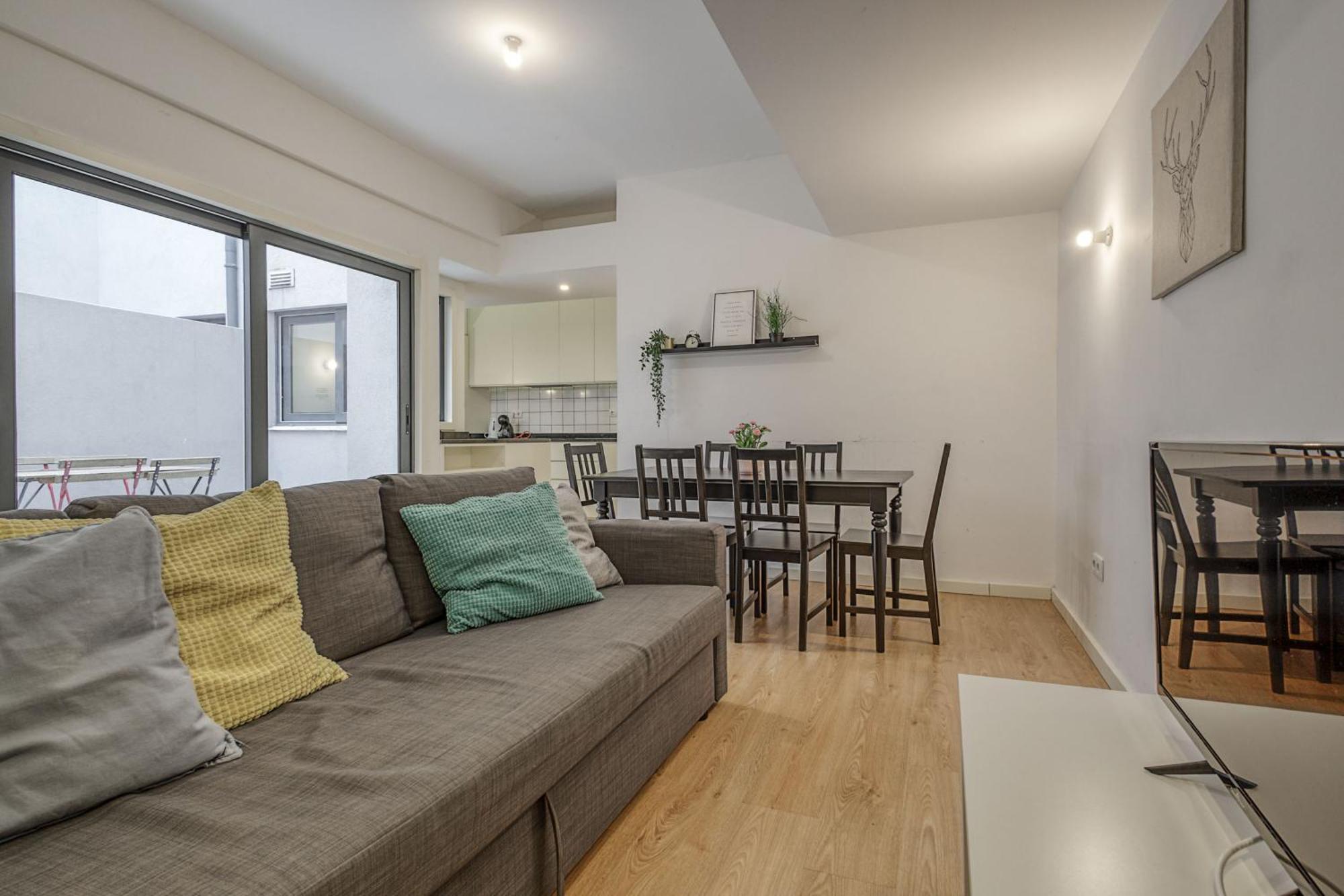 Travel And Live Apartments Порту Номер фото