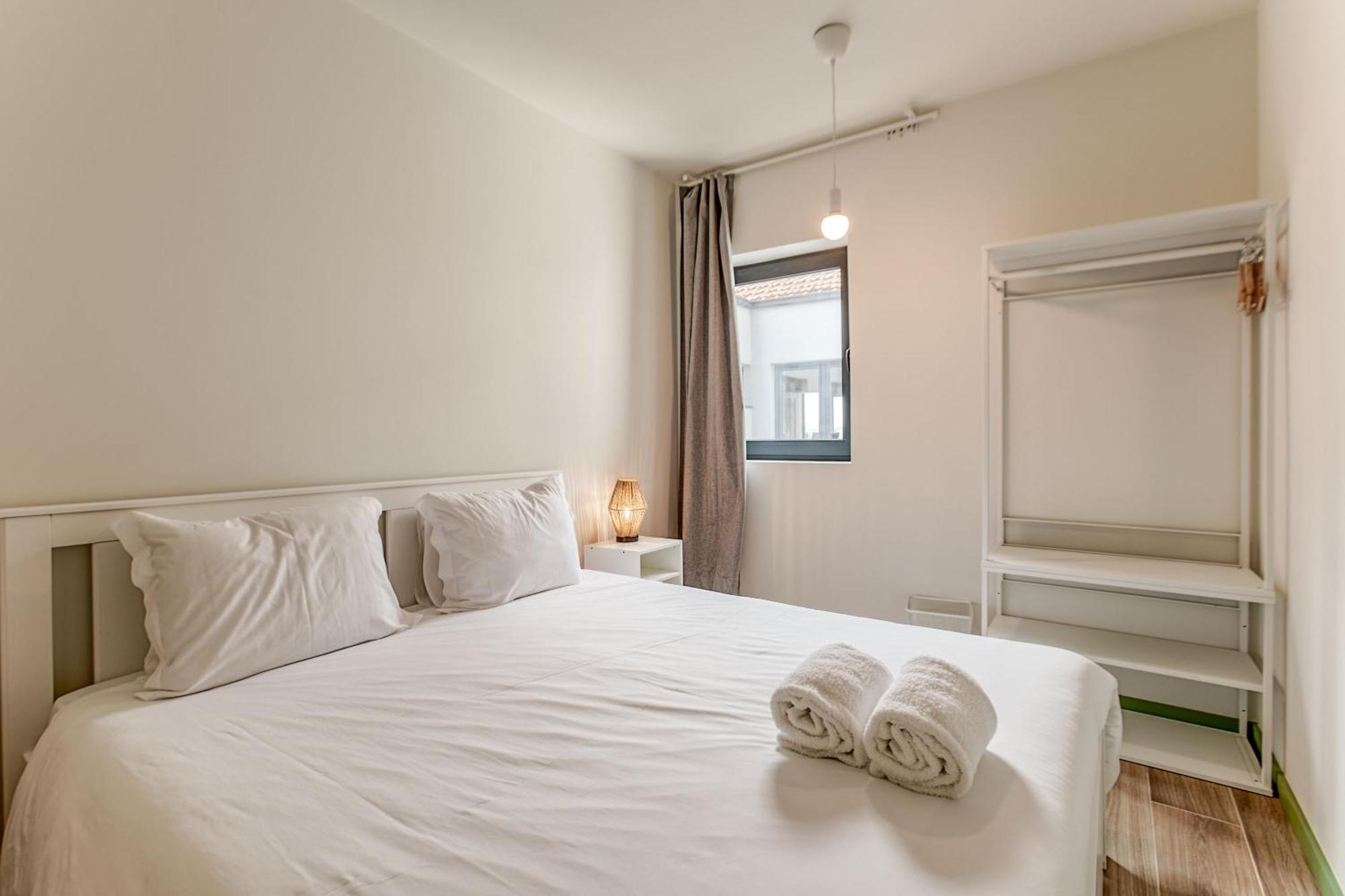 Travel And Live Apartments Порту Номер фото