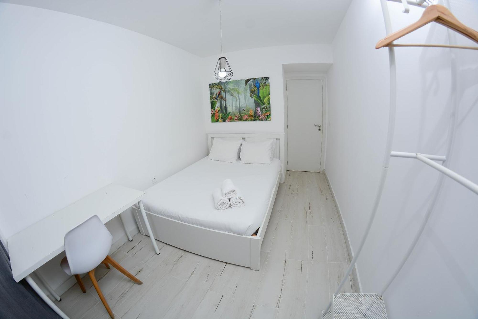 Travel And Live Apartments Порту Экстерьер фото